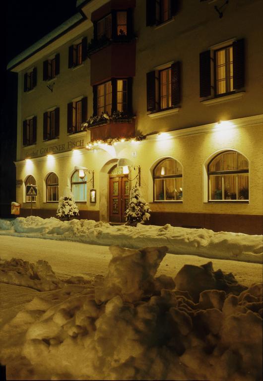 Gasthof Goldener Fisch Lienz Zewnętrze zdjęcie