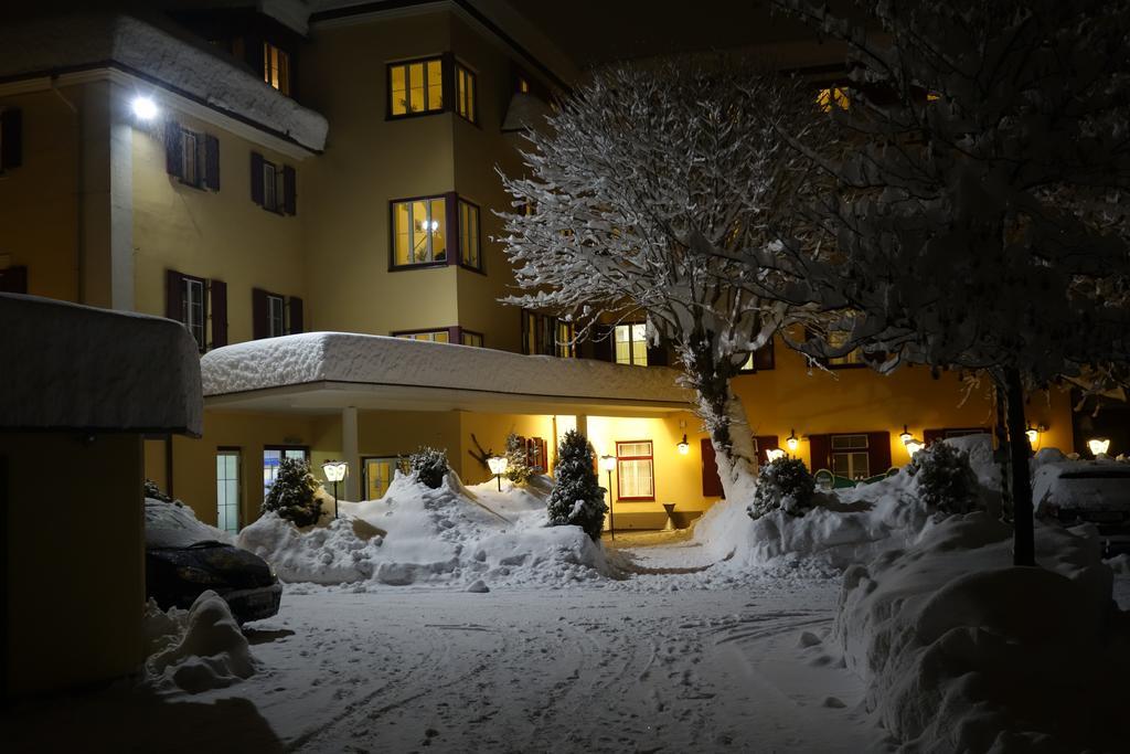 Gasthof Goldener Fisch Lienz Zewnętrze zdjęcie